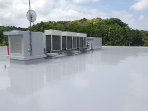 ウレタン塗膜防水作業後の屋上
